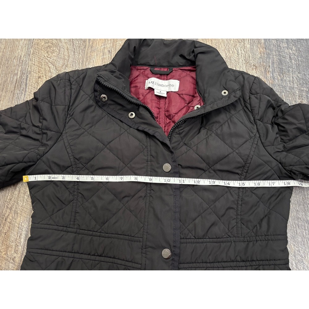 Liz Claiborne Black Quilted Barn Jacket Coat Women Small Burgundy Lining RN93677 - Picture 4 of 5
